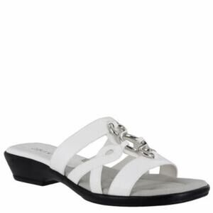 Easy Street Torrid Sandals - White Croc